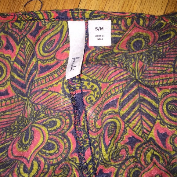 Fun print Earth tone kimono - Picture 3 of 4